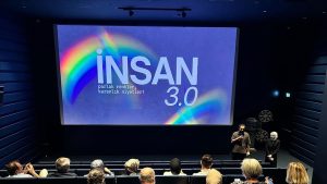Bir avukat yönetmenliğe soyundu, bir anti-LGBT film yaptı