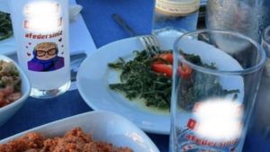 Kültür savaşının son cephesi: Rakı bardağında kadına hakaret!