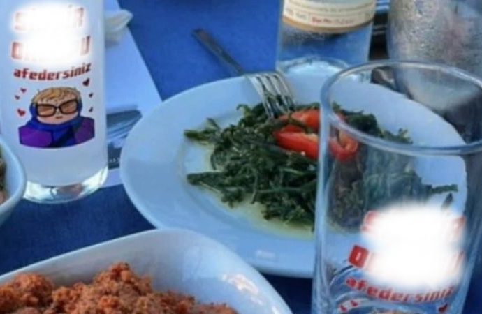 Kültür savaşının son cephesi: Rakı bardağında kadına hakaret!