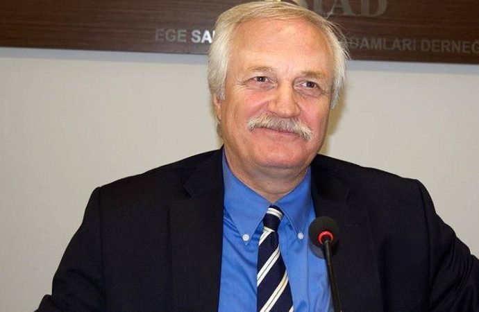 Eski CHP Genel Başkan Yardımcısı Özçelik CHP’den istifa etti