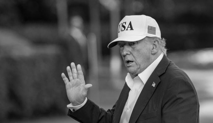 Gümrük vergileri: Trump duyurdu, sonra yine erteledi