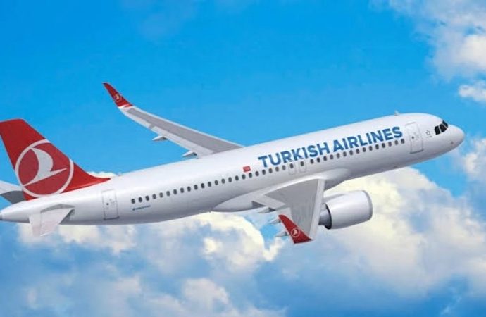 Rusya’yla uçuş krizi: Uçaklar 20 saat bekletildi