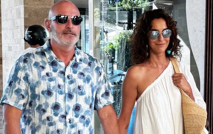 Arzum Onan Bodrum’da iş insanı sevgilisiyle el ele
