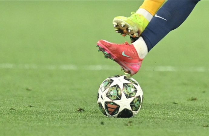 UEFA Şampiyonlar Ligi birinci eleme turu, 10 maçla başladı