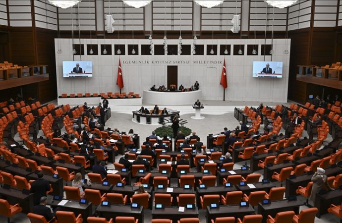 En düşük emekli aylığı 16 bin 881 lira oldu