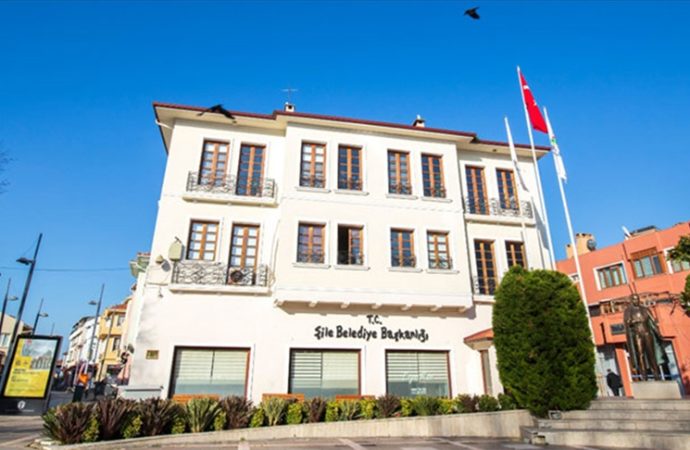 Şile Belediye Başkanı Özgür Kabadayı gözaltına alındı