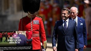 Windsor’da protokol dinlemedi: Macron’lar önde gider!