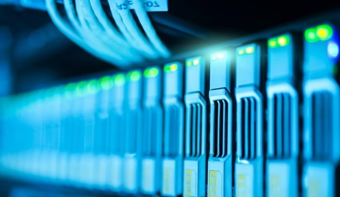Japonya’da internet hız rekoru: Netflix arşivini bir saniyede 30 kere indirebiliyor
