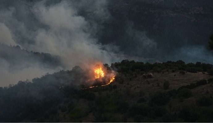 Bursa-Balıkesir sınırında orman yangını: İki gözaltı