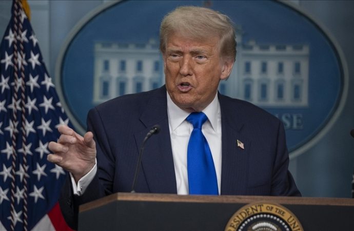 Trump ‘Epstein dosyası’yla korkutulmasına tepki gösterdi