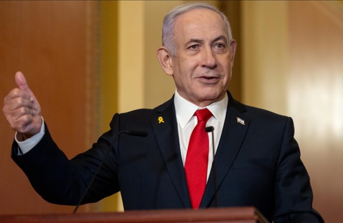 NYT: Savaşı siyasi çıkarı için Netanyahu uzatıyor