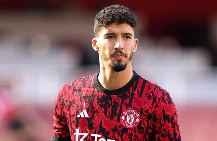  Manchester United’da Altay Bayındır’a yeni şans