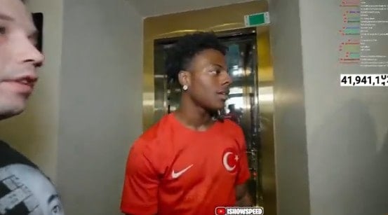 Dünyanın en çok izlenen yayıncısı Galata Kulesi’nde İngilizce bilen memur bulamadı