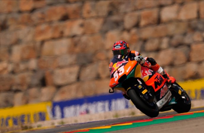 Deniz Öncü Dünya Moto2 Şampiyonası’nın Almanya yarışını kazandı