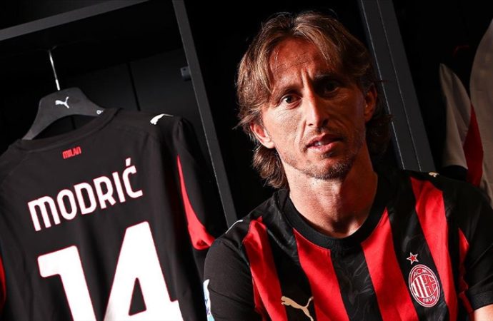 Luka Modric resmen Milan’da