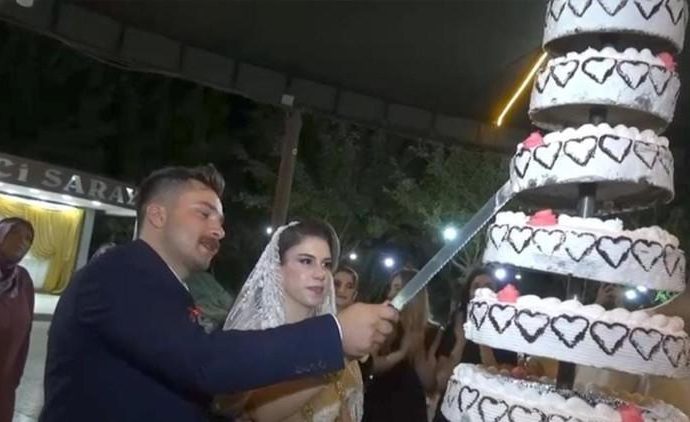 Kabus gecesi: Düğün pastasından 60 davetli zehirlendi