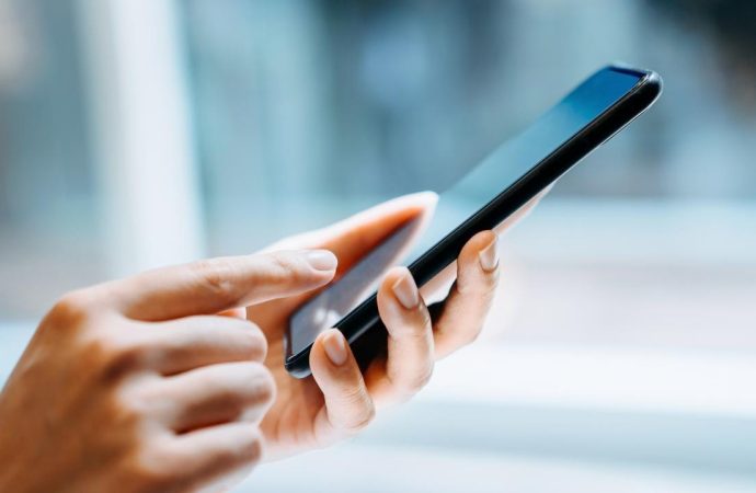 Fiyat rekabeti çığrından çıkınca kullanıcı çareyi her yıl telefon operatörünü değiştirmekte buldu!