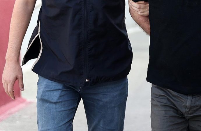 FETÖ’nün Dışişleri yapılanmasında sekiz gözaltı