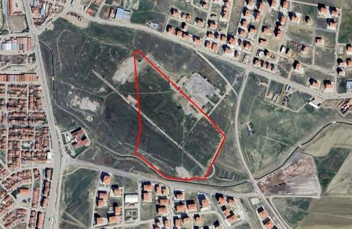 Millet bahçesi olacaktı, yapılaşmaya açıldı
