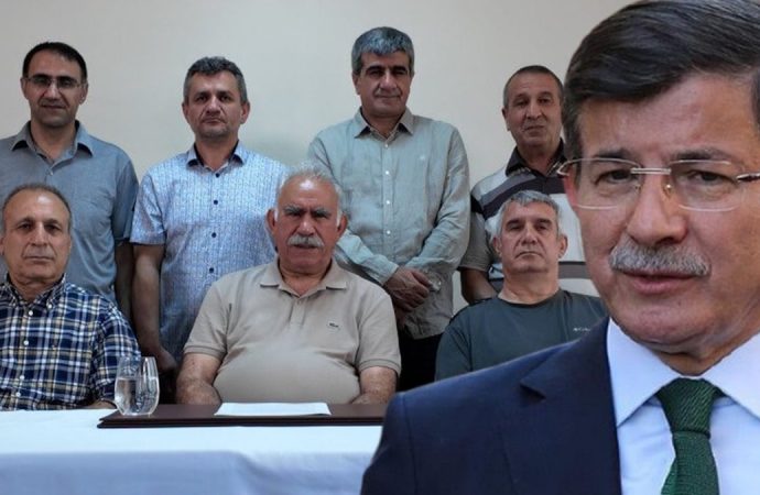 Ahmet Davutoğlu ve Öcalan mektuplaşmış