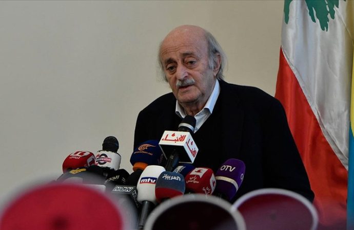 Lübnanlı Dürzi lider Canbolat: İsrail Suriye’deki bazı Dürzileri kullanıyor