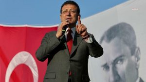İmamoğlu: CHP, her sürecin tam merkezindedir