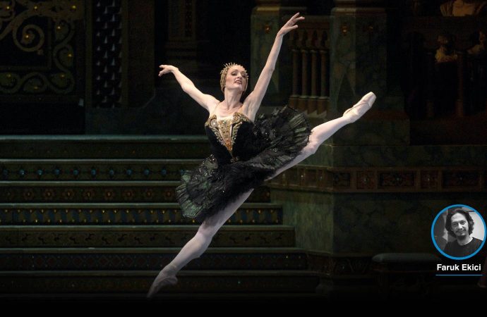 Gillian Murphy sahnelere veda etti
