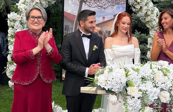 Uzun bir aradan sonra yeniden Meral Akşener