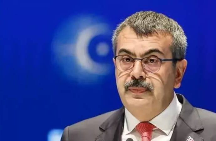 “Geri zekâlıya anlatır gibi anlatıyoruz” demişti: Tekin ‘Biraz kaba üslupla söyledim’ deyip düzeltti