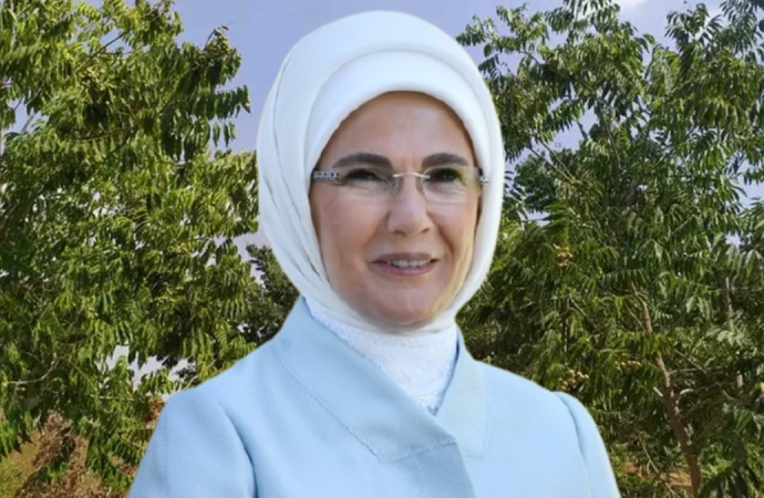 Emine Erdoğan Hindistan’dan getirtti, ekildi, beş yıl sonra meyve verdi: Sabun cevizi