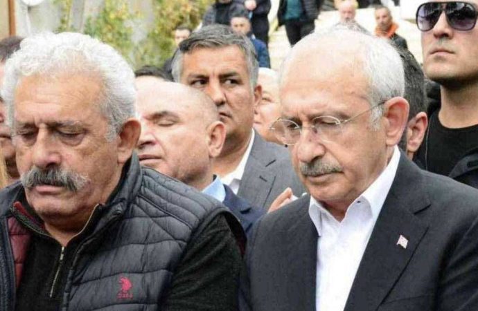 Kemal Kılıçdaroğlu’nun ikiz kardeşi yaşamını yitirdi