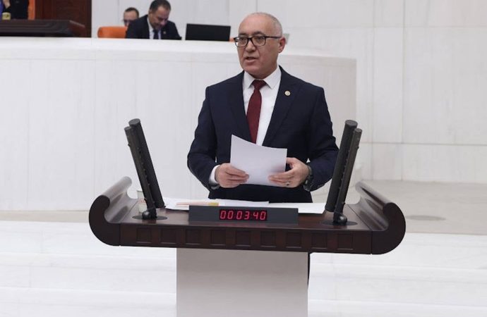 İstanbul Milletvekili Doğan Demir Gelecek Partisi’nden istifa etti