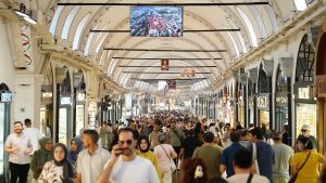 Dünyanın en eğlenceli ülkeleri: Kapalıçarşı Las Vegas’la yarıştı, kazandı