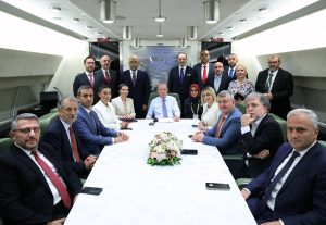 Erdoğan uçakta konuştu: ‘İmralı her türlü desteği veriyor’