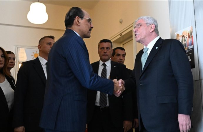 MİT Başkanı Kalın turuna devam ediyor