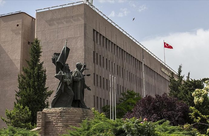 Savcı şifresiyle UYAP’ta FETÖ dosyası kapatan katibin 1190 yıl hapsi istendi