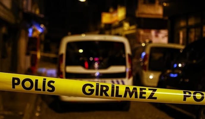 Gitti radar aracına çarptı: Biri polis iki yaralı