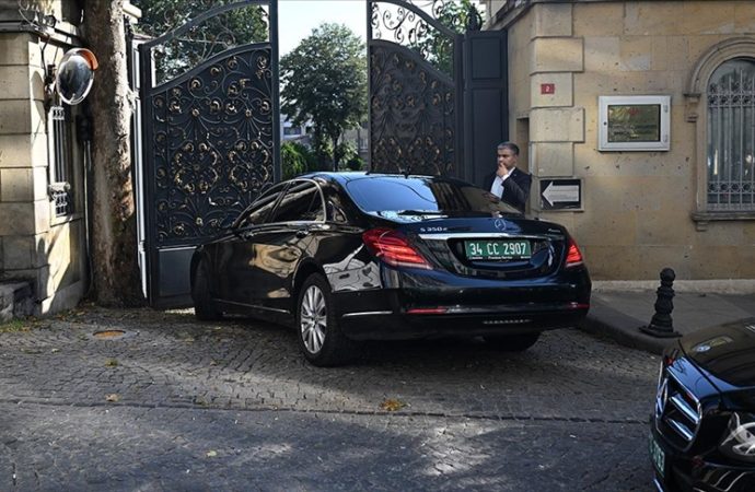 Cağaloğlu diplomasisi: İran ve üç Avrupa ülkesi temsilcileri nükleer için İstanbul’da masadaydı da