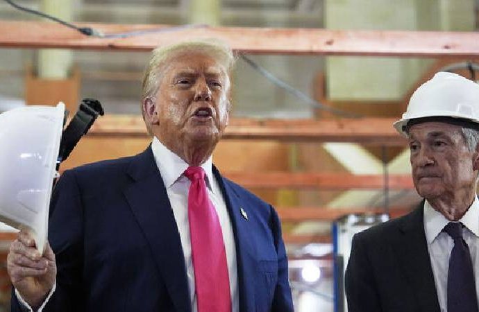 Trump Fed binası inşaatını gezdi, Powell’ı maliyetten vurdu: 3,1 milyar dolar çok para