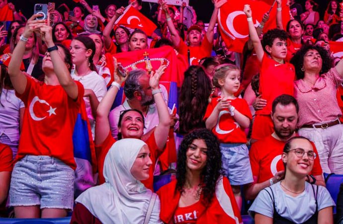 Potanın Küçük Efeleri Ermenistan’da yıkıldı