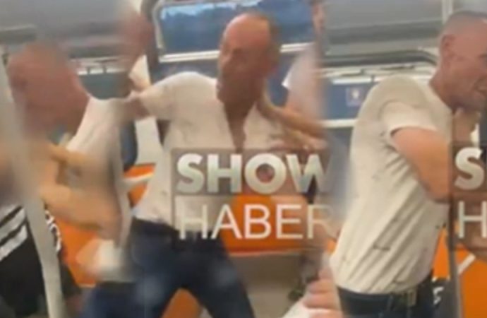 Metroda ‘Küfürlü konuşma’ diye uyardı, evire çevire dövüldü
