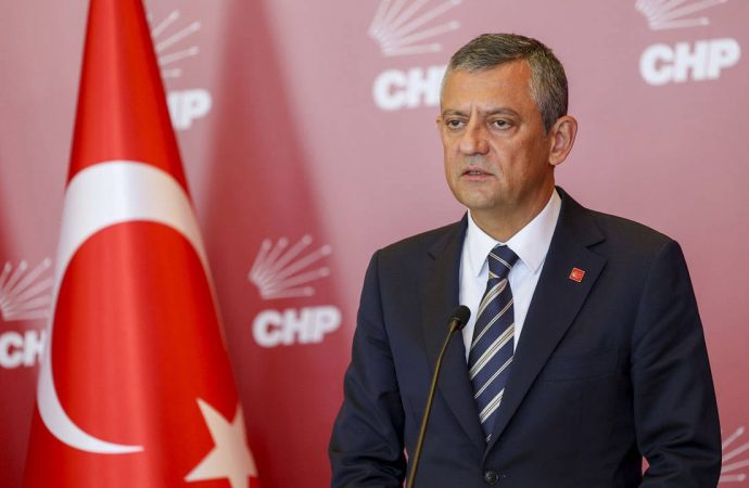 Özgür Özel: Bu iktidarın yönettiği devlet, milletimizi de ormanlarımızı da güvende tutamıyor