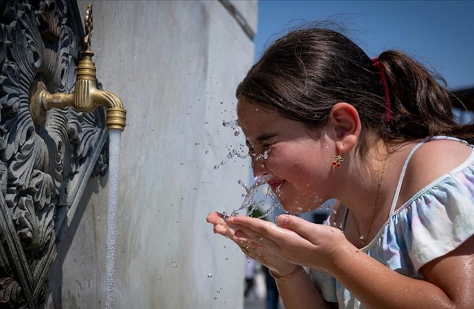 47 ilde sıcaklık 40 dereceyi aştı