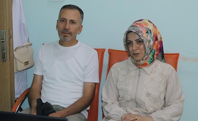 Arkadaşının sonucunu almaya gitti, kanser olduğunu öğrendi