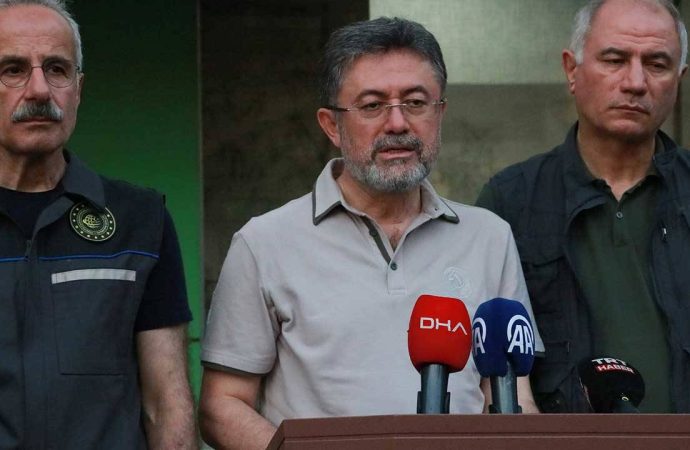 Orman yangınlarında son durum: Karabük’ün enerjisi düşürüldü, Kestel sönmek üzere, Harmancık’ta çalışma sürüyor