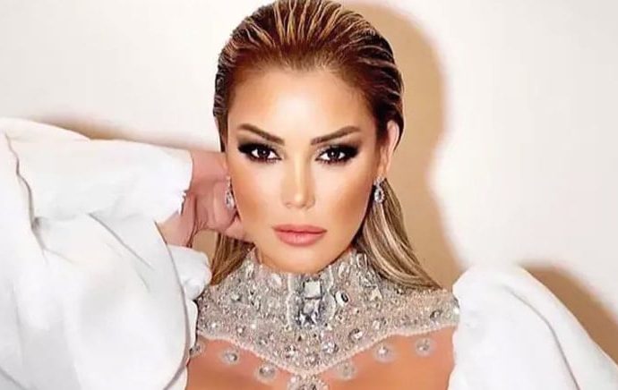 Petek Dinçöz photoshopu abartınca Jennifer Lopez’e benzetildi