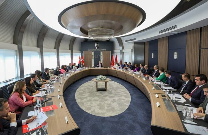 CHP’nin ‘Terörsüz Türkiye ‘ komisyonu sıkıntıları