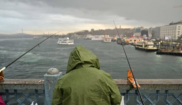 İstanbul’a ‘müjde: Hem sıcaklık düşüyor hem yağmur geliyor