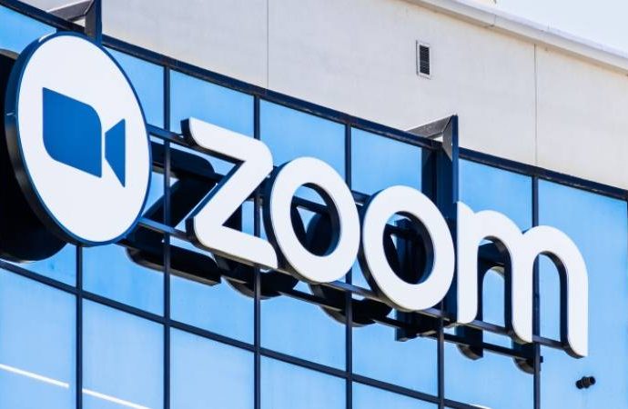 Rusya’dan Zoom’a 79,6 milyon ruble ceza