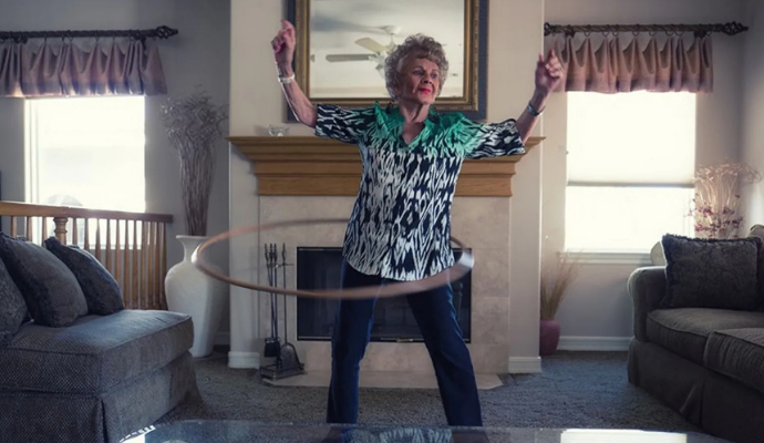 Hula hoop’u dünyaya o tanıtmıştı: Joan Anderson 101 yaşında hayata veda etti